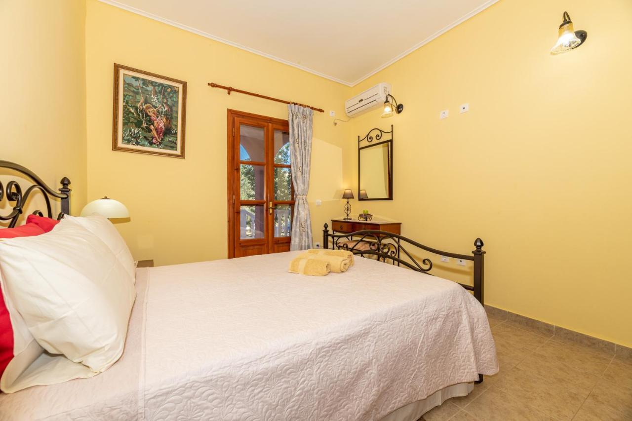 Arazzo Apartments Vasilikos  Ngoại thất bức ảnh