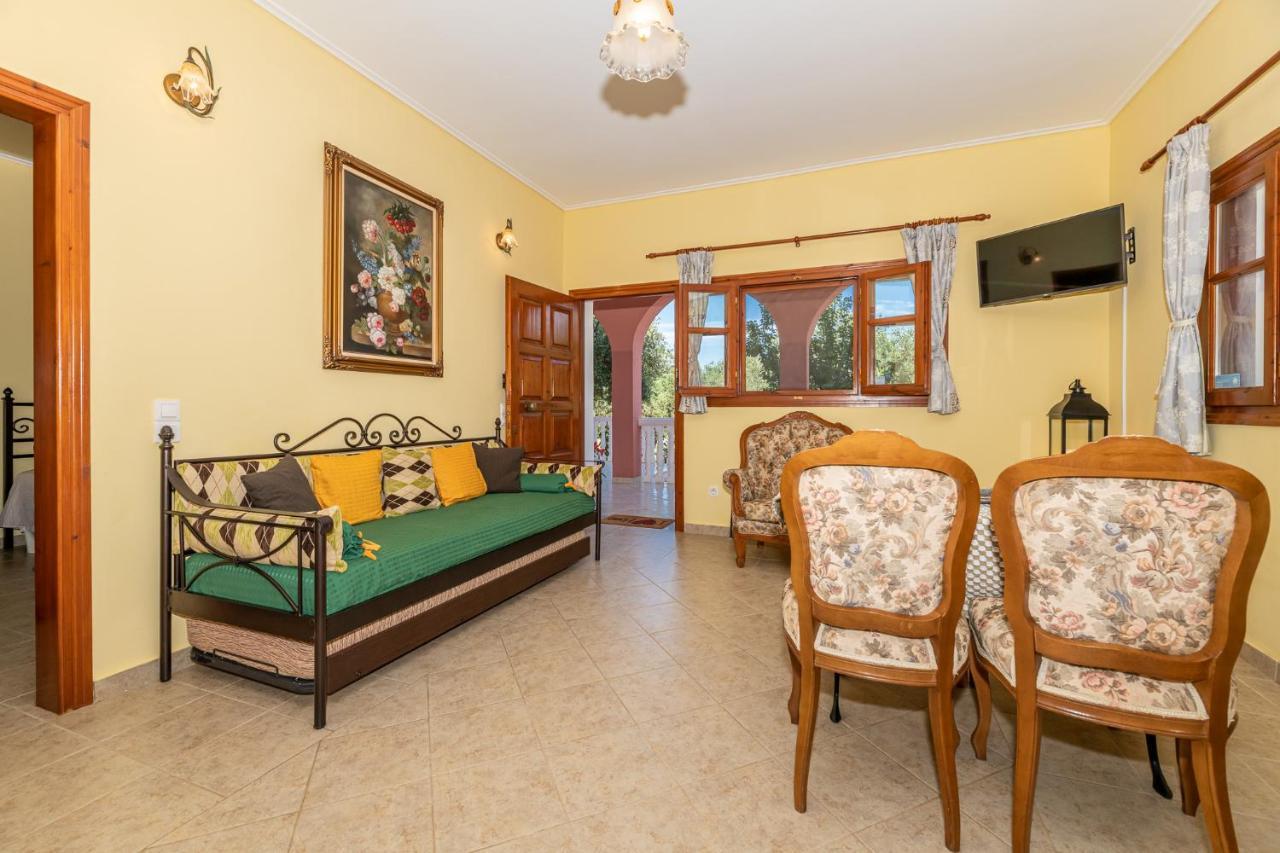 Arazzo Apartments Vasilikos  Ngoại thất bức ảnh