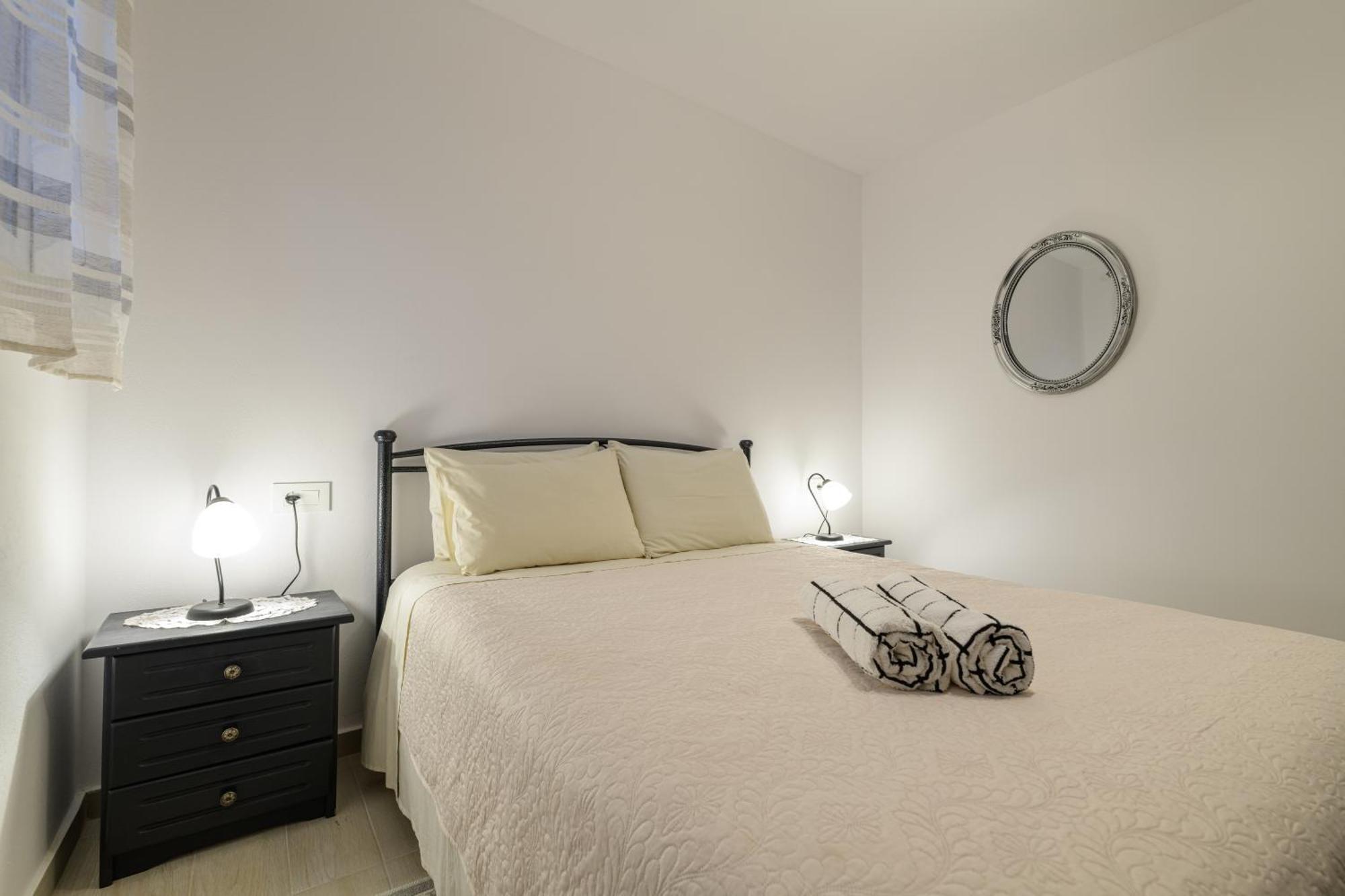 Arazzo Apartments Vasilikos  Ngoại thất bức ảnh